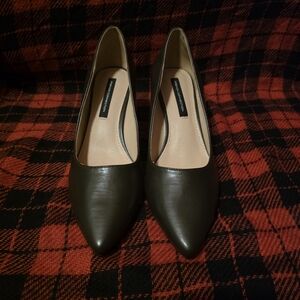 Faux-Leather Pointed Toe Pumps in Dark Olive